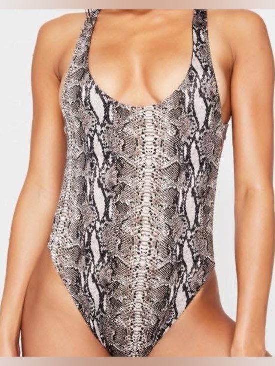 Frankie's Bikinis Other - NWT Frankie’s Bikinis Venom One Piece Swimsuit